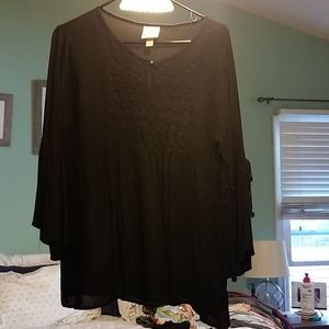Black Bell Sleeve Top